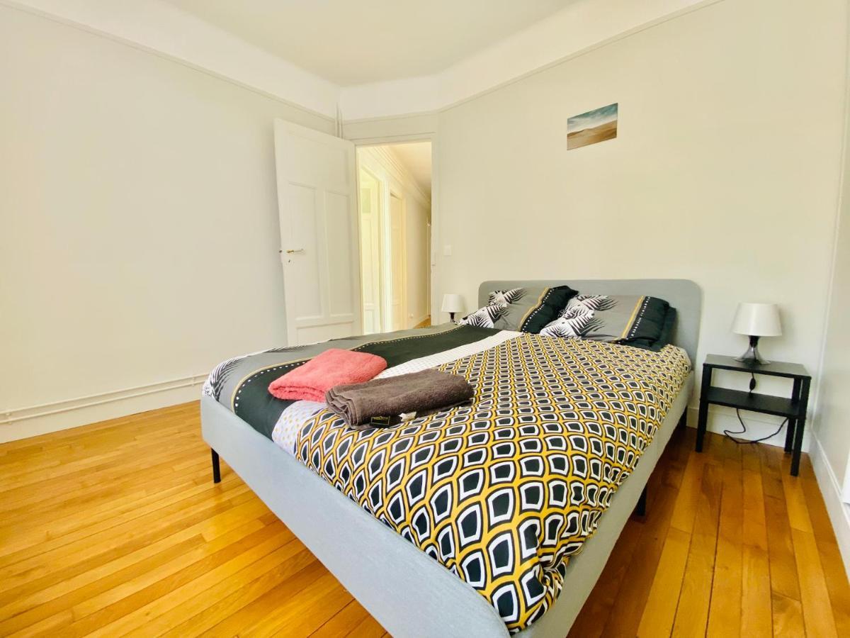 Cozy Appart'3 - Centre Ville & Proche Gare - Cozy Houses Маси Екстериор снимка